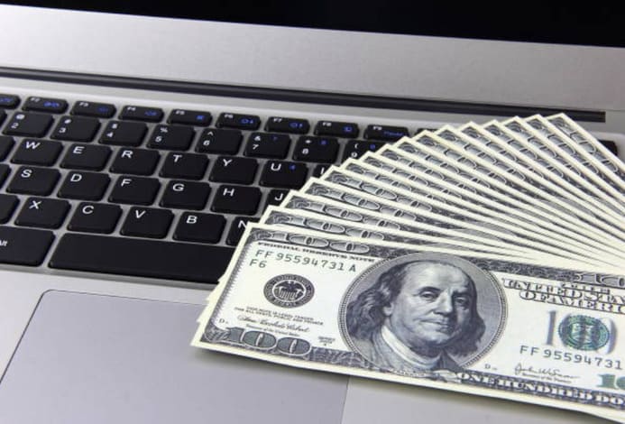 Earn Money From The Internet With Zero Investment 1 Earn money from the internet working from home